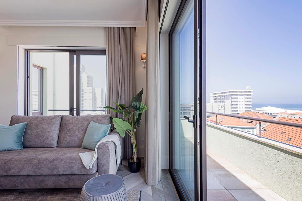 19 Nineteen Suites - Espinho Эшпинью Экстерьер фото